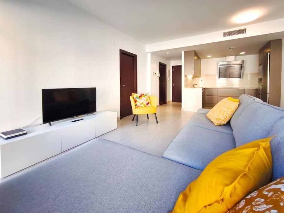 Moderno Apartamento Duplex En Terrassa Centro Buitenkant foto